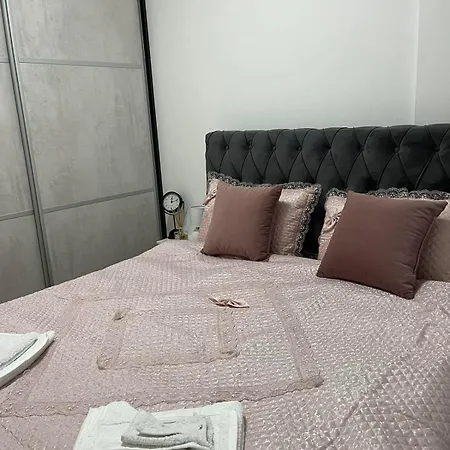 D2m Apartment
